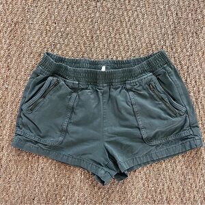 Aerie Women’s Olive Green Casual Elastic Waist Shorts